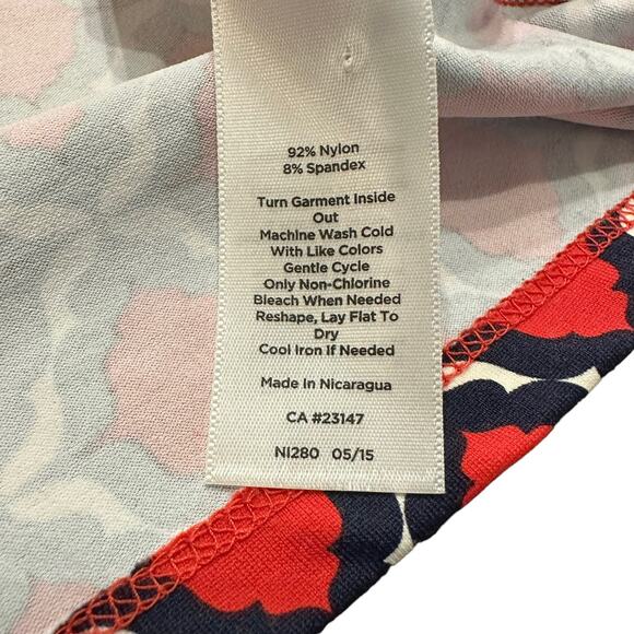 Talbots dark pink navy white geometric pattern top Size Medium - Picture 4 of 5